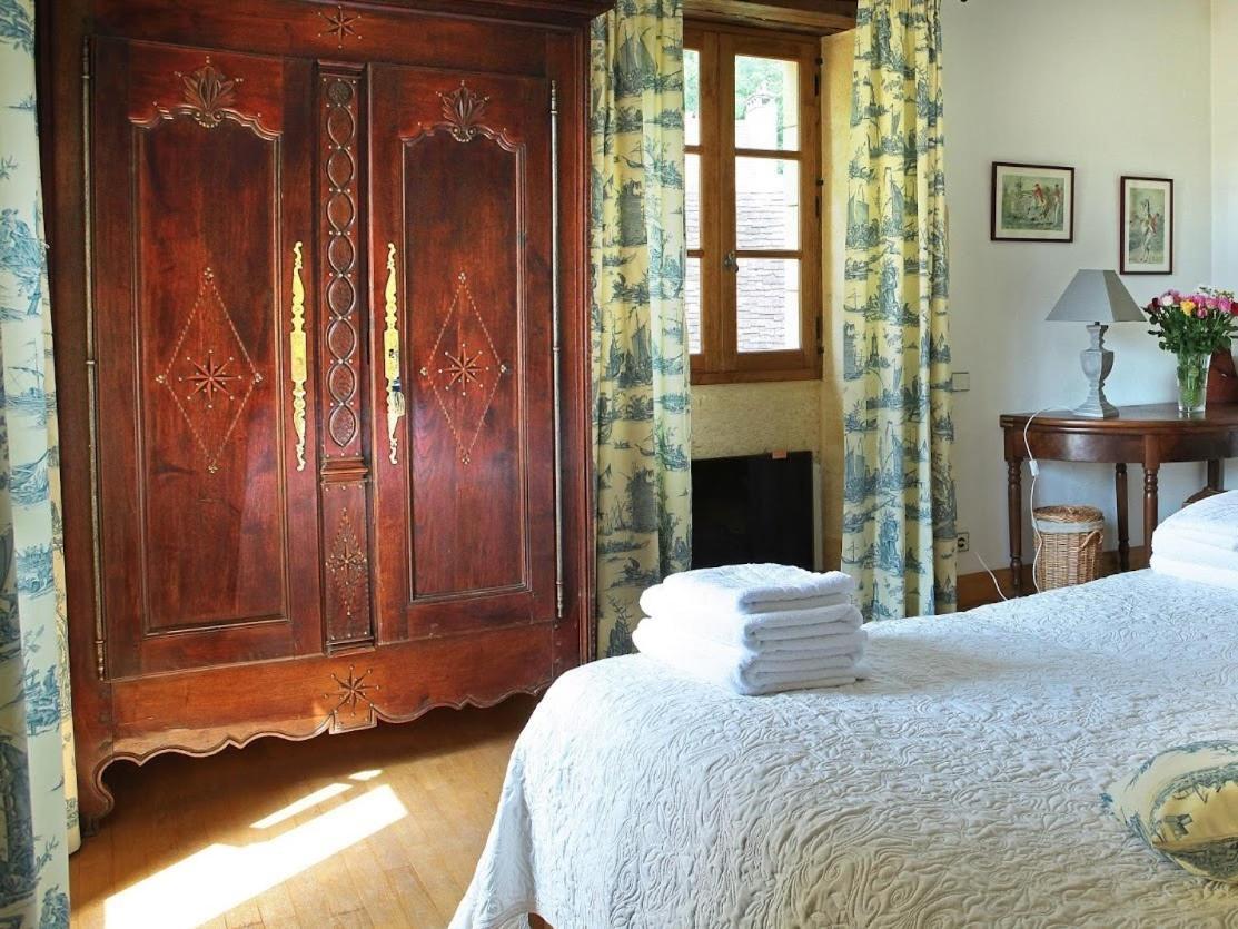 Chambre d'Hôtes La Rossillonie Beynac-et-Cazenac Chambre photo